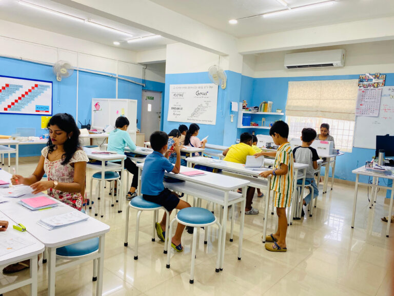 panampilly-nagar-centre-learning-area